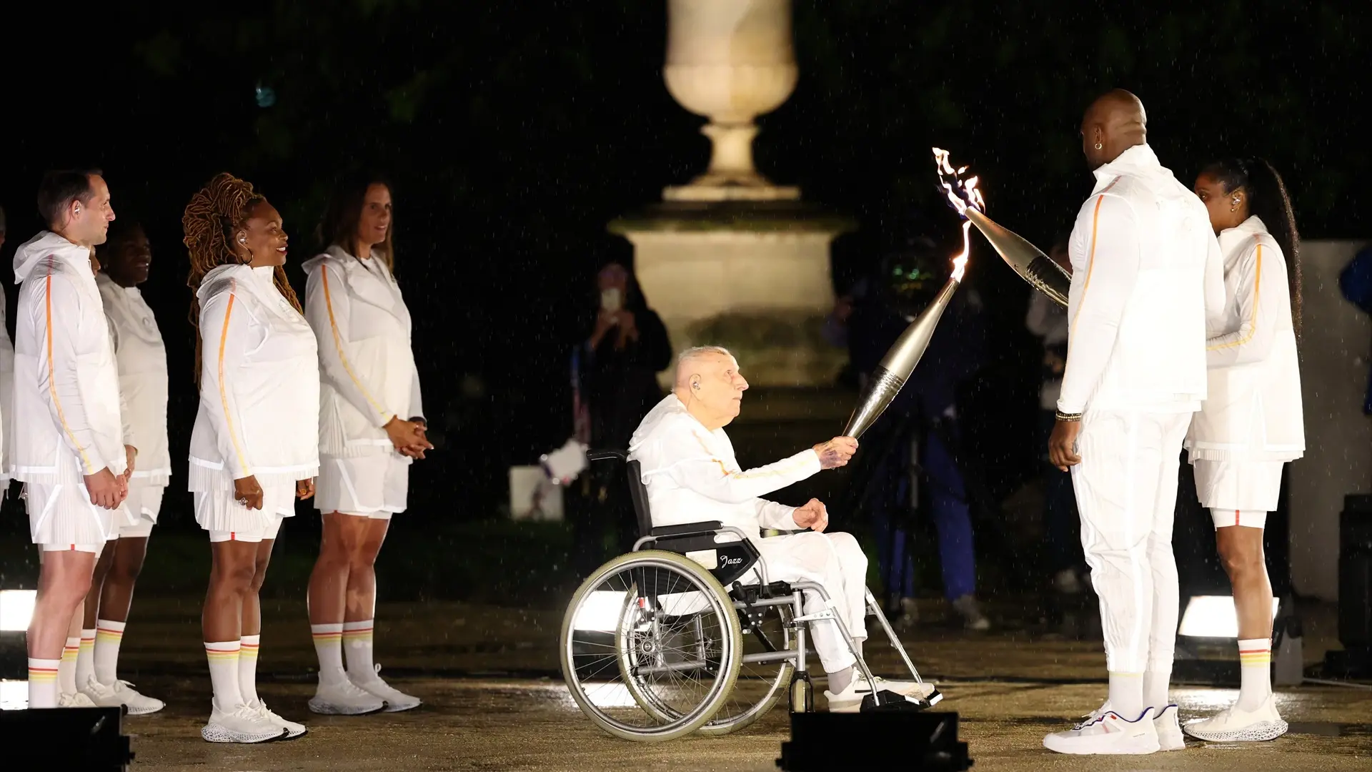 Muere Charles Coste a los 101 años, el campeón olímpico más longevo y portador de la antorcha en París 2024