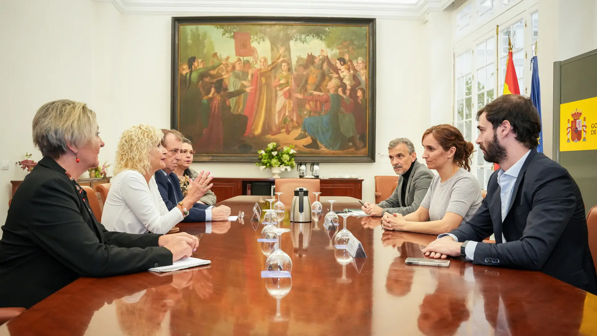 Sanz califica de electoralista la reunión de la ministra de Sanidad con Amama Sevilla: "No tiene competencias"