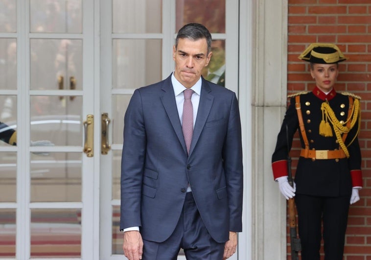 Sánchez renuncia a presentar los Presupuestos este año tras el órdago de Puigdemont