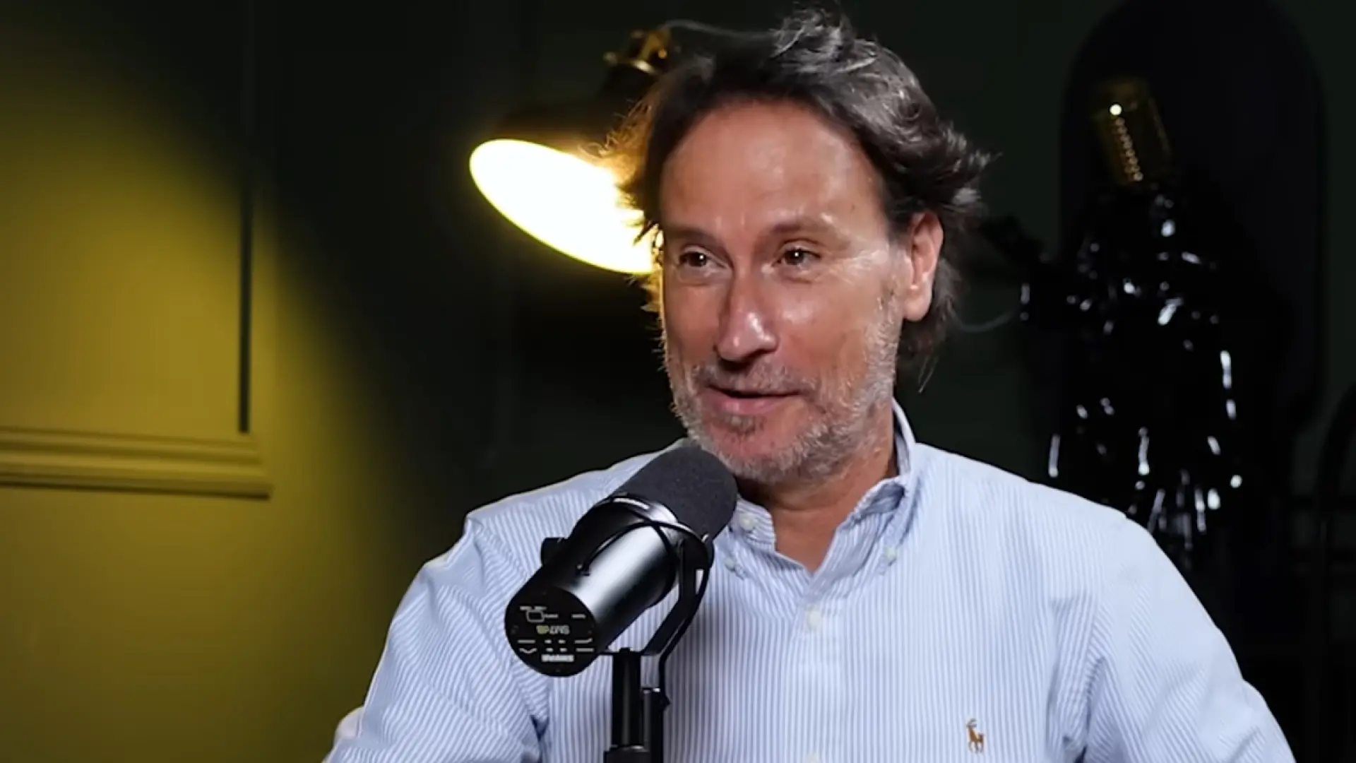 Víctor Küppers, experto en psicología positiva: "Los hogares se han convertido en pensiones con habitaciones privadas"