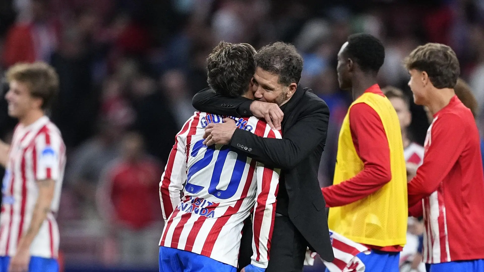 Simeone ensalza a su hijo Giuliano tras el partido: "Tiene la humildad para seguir mejorando"