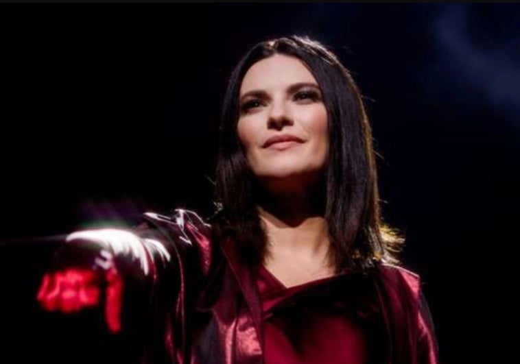 La muerte del tío de Laura Pausini desata la guerra en su familia: «No quiero que ella venga al funeral de mi padre»