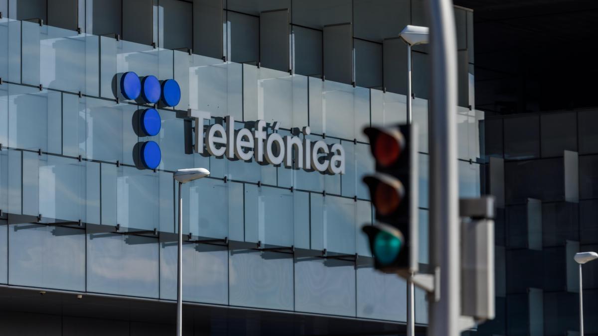 Telefónica gana 828 millones hasta septiembre un 46% menos