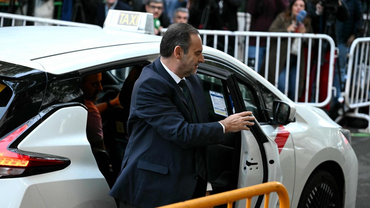 El juez propone juzgar a José Luis Ábalos y su exasesor Koldo García por corrupción