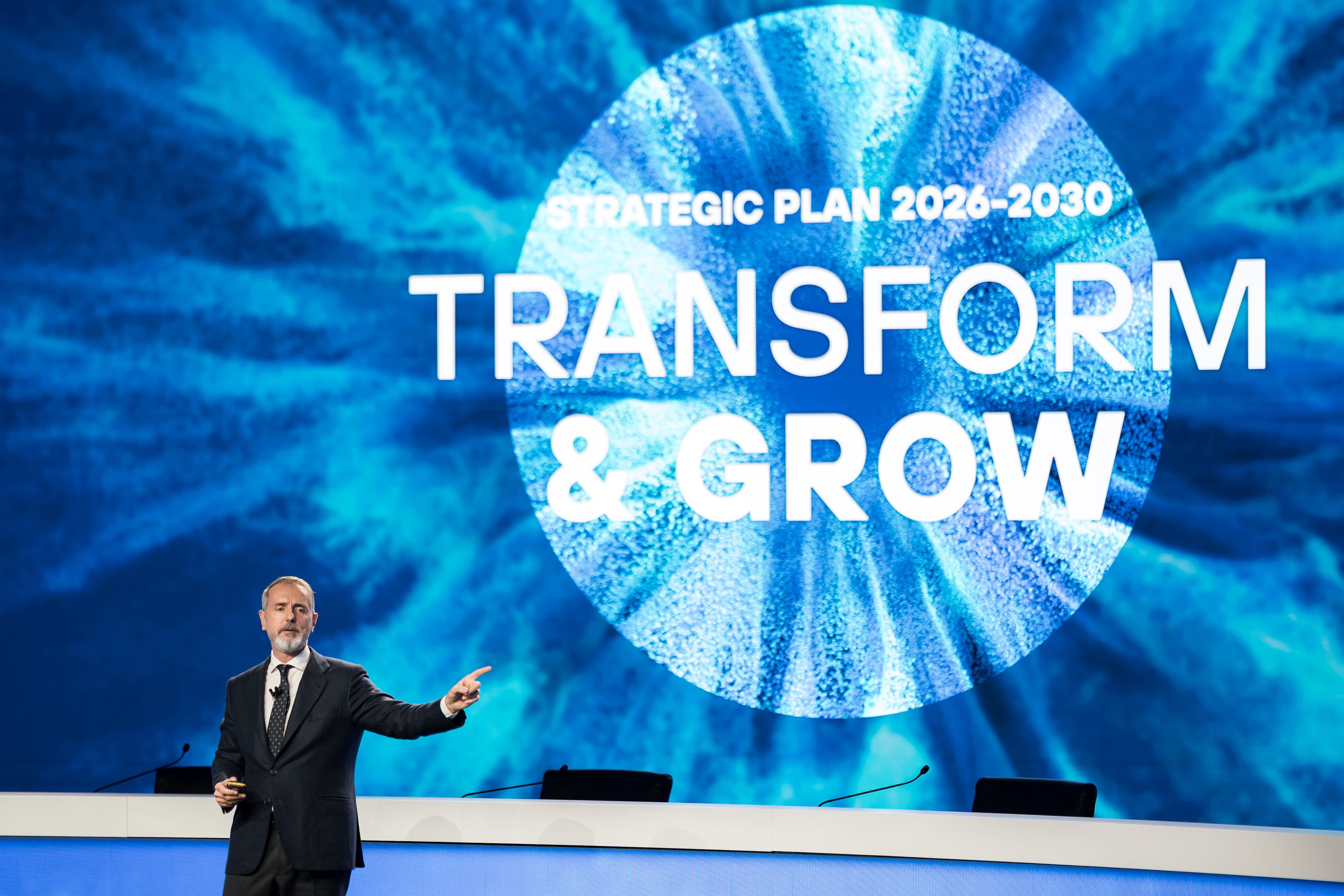 Murtra anuncia que Telefónica saldrá también de Venezuela