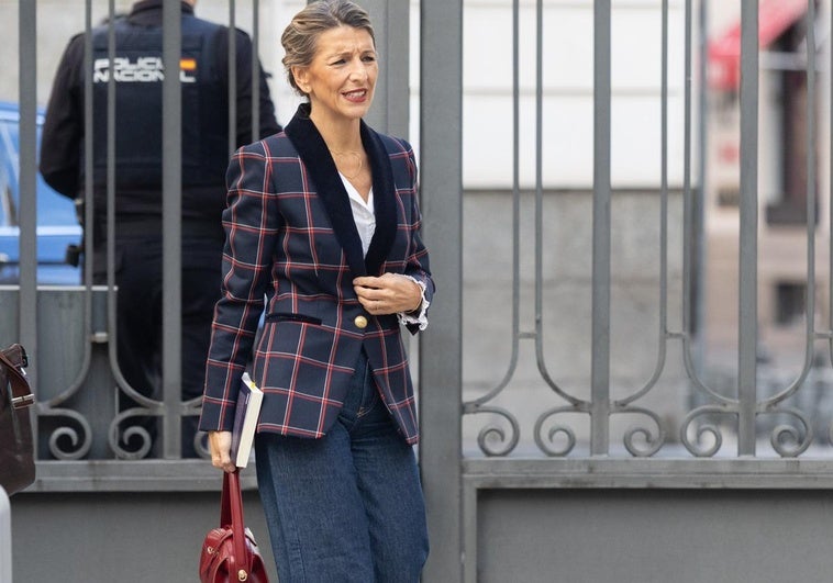 Yolanda Díaz confirma que el bolso de lujo que llevaba su hija es de «mercadillo»