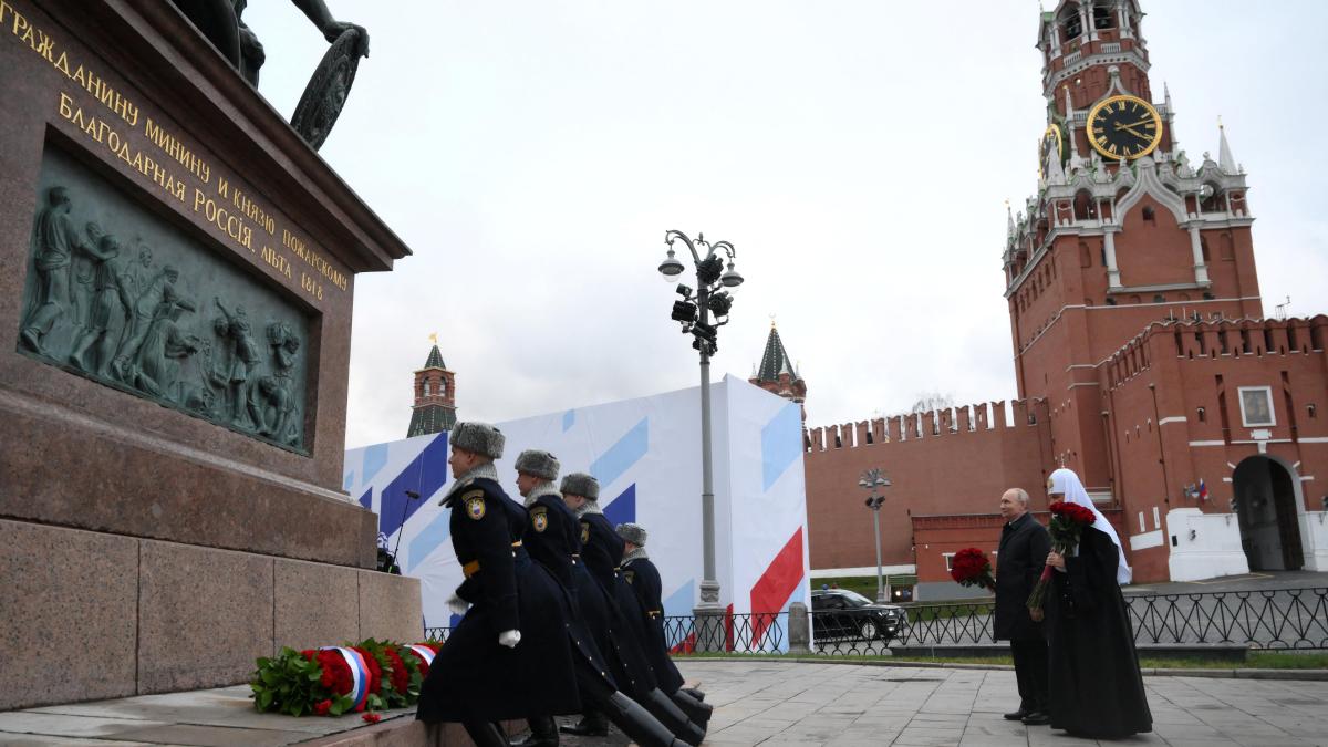 Putin autoriza el envío de reservistas para defender las refinerías rusas
