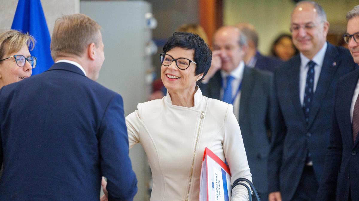 Bruselas estudia crear un periodo de prueba para los futuros nuevos miembros de la UE