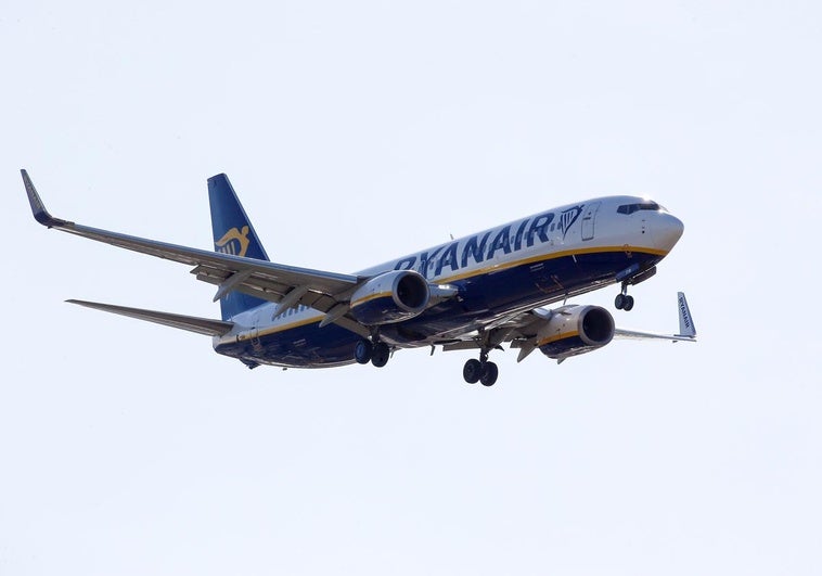 Cierran el Aeropuerto de Bruselas tras el avistamiento de un dron