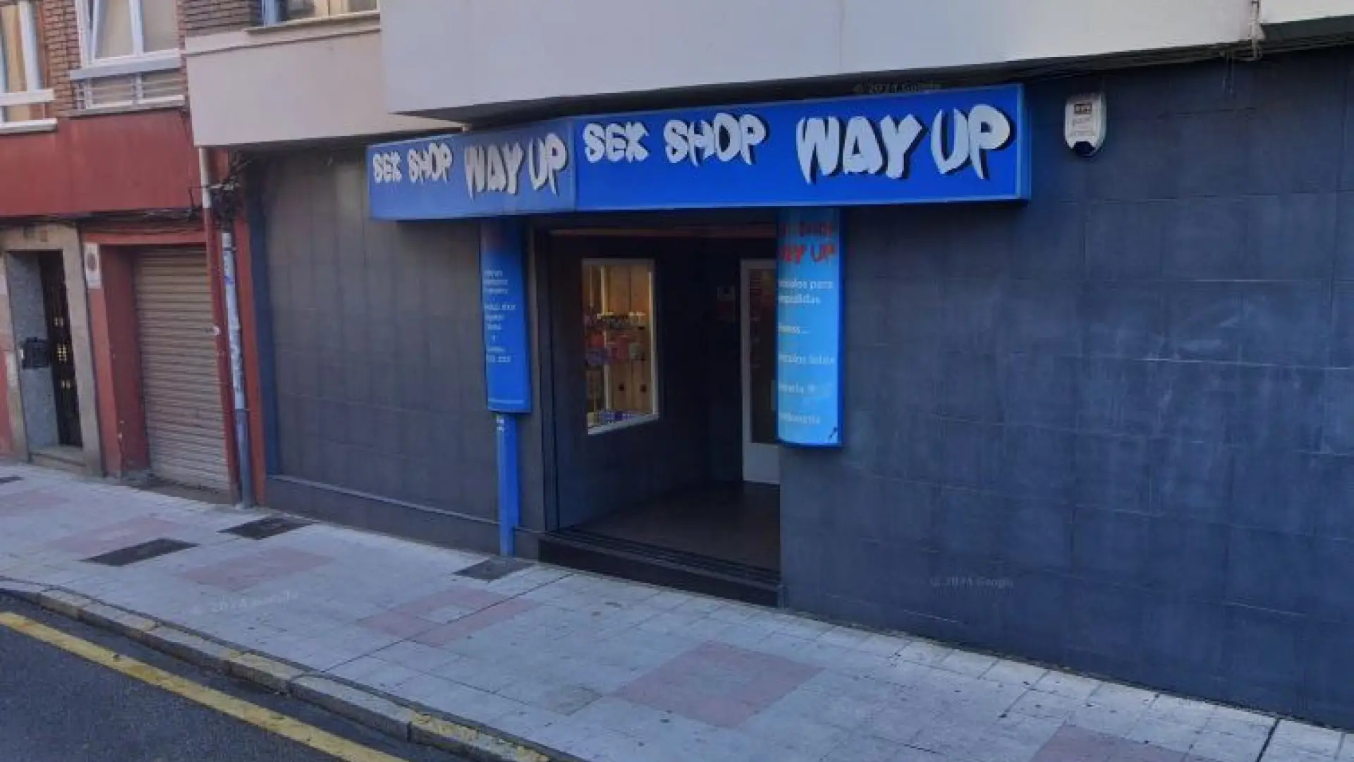 Muere un hombre de 83 años mientras veía una película en un 'sex shop' de León