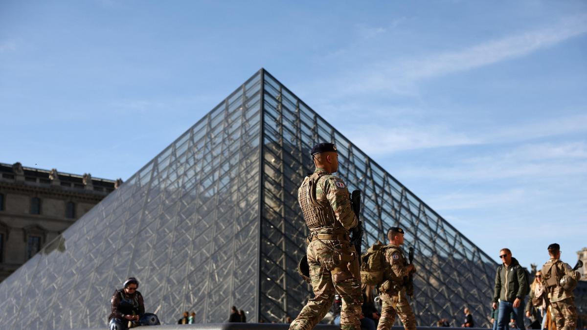 El robo al Louvre fue obra de criminales de poca monta, según la fiscal de París