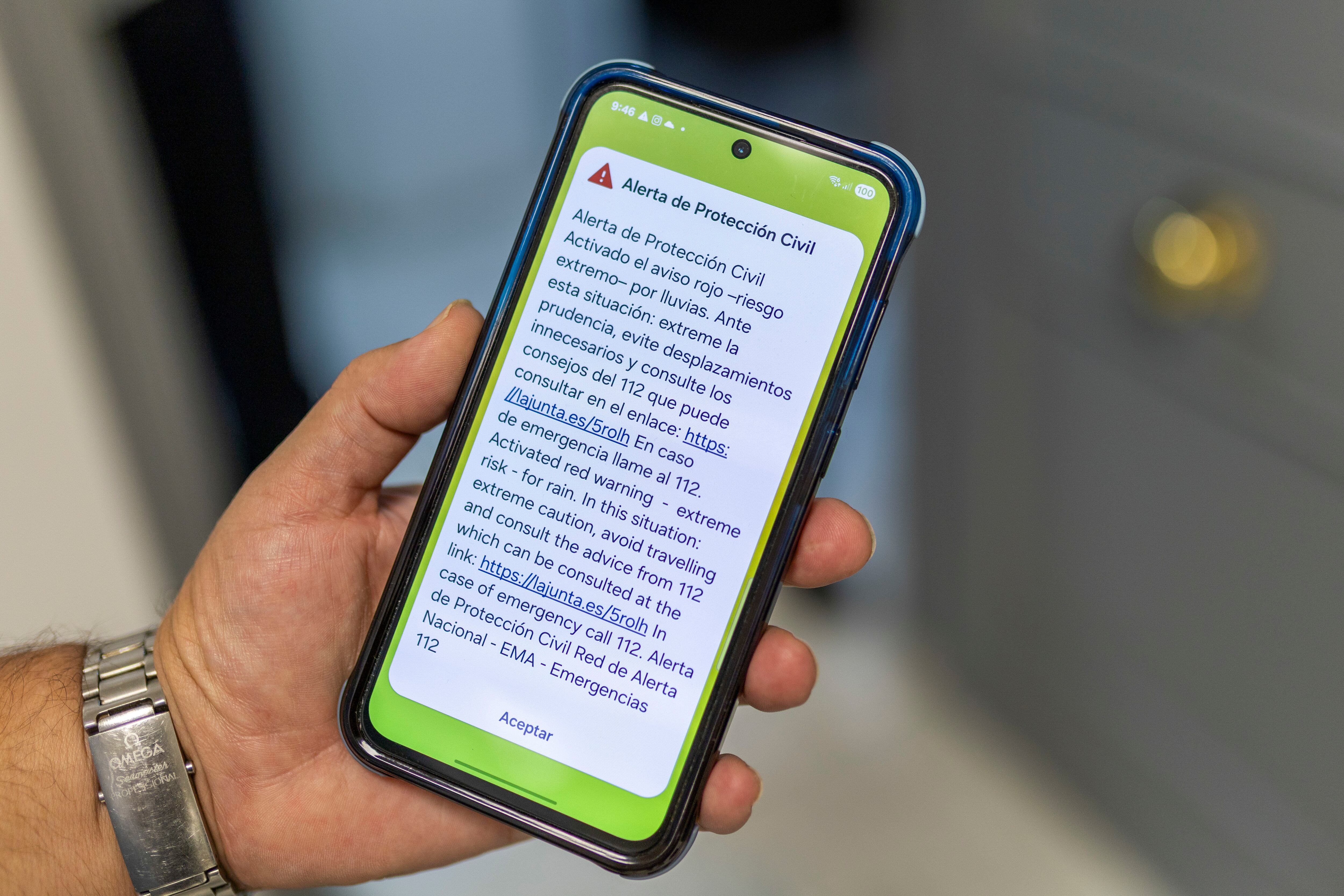 Protección Civil hará mañana una prueba de envío de alerta a móvil en Barcelona y su área