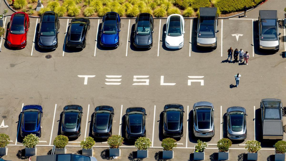 Las ventas de Tesla en España caen un 31% en octubre con un mercado de coches eléctricos al alza