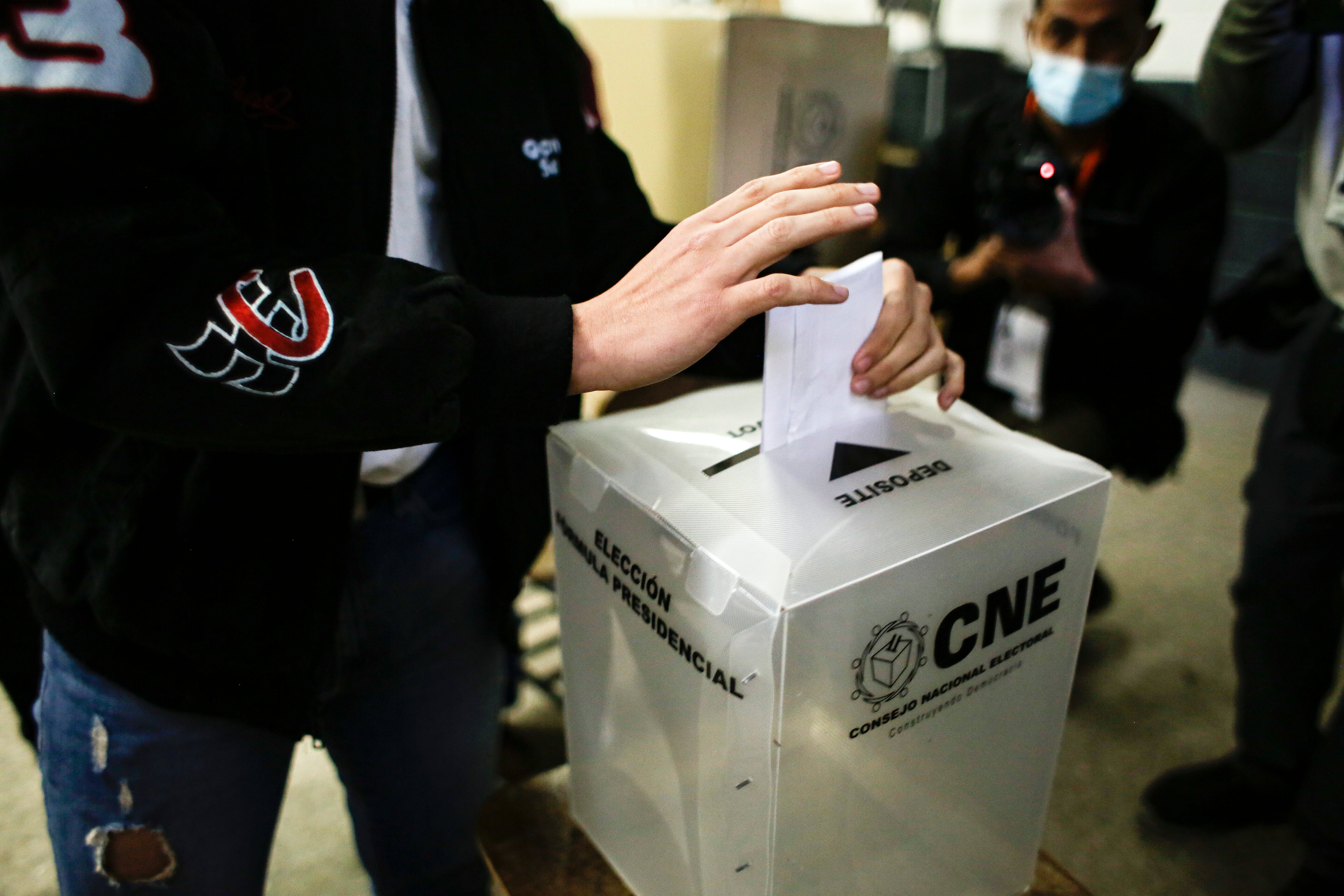 Honduras se prepara para elecciones en medio de una crisis de incertidumbre