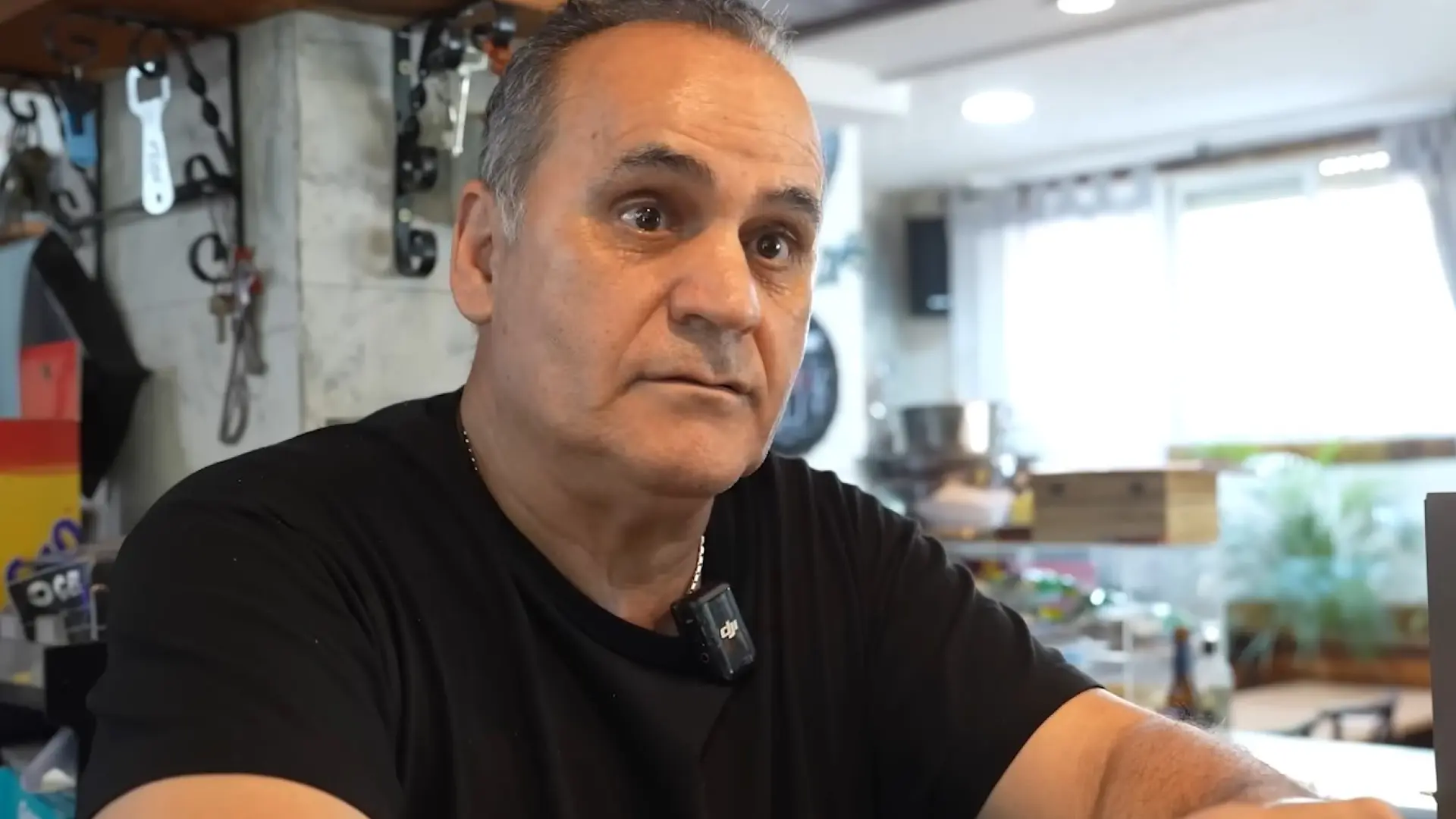 José Antonio, dueño de un bar en Barcelona, explica el coste total de apertura: "Entre 50.000 y 60.000 euros"