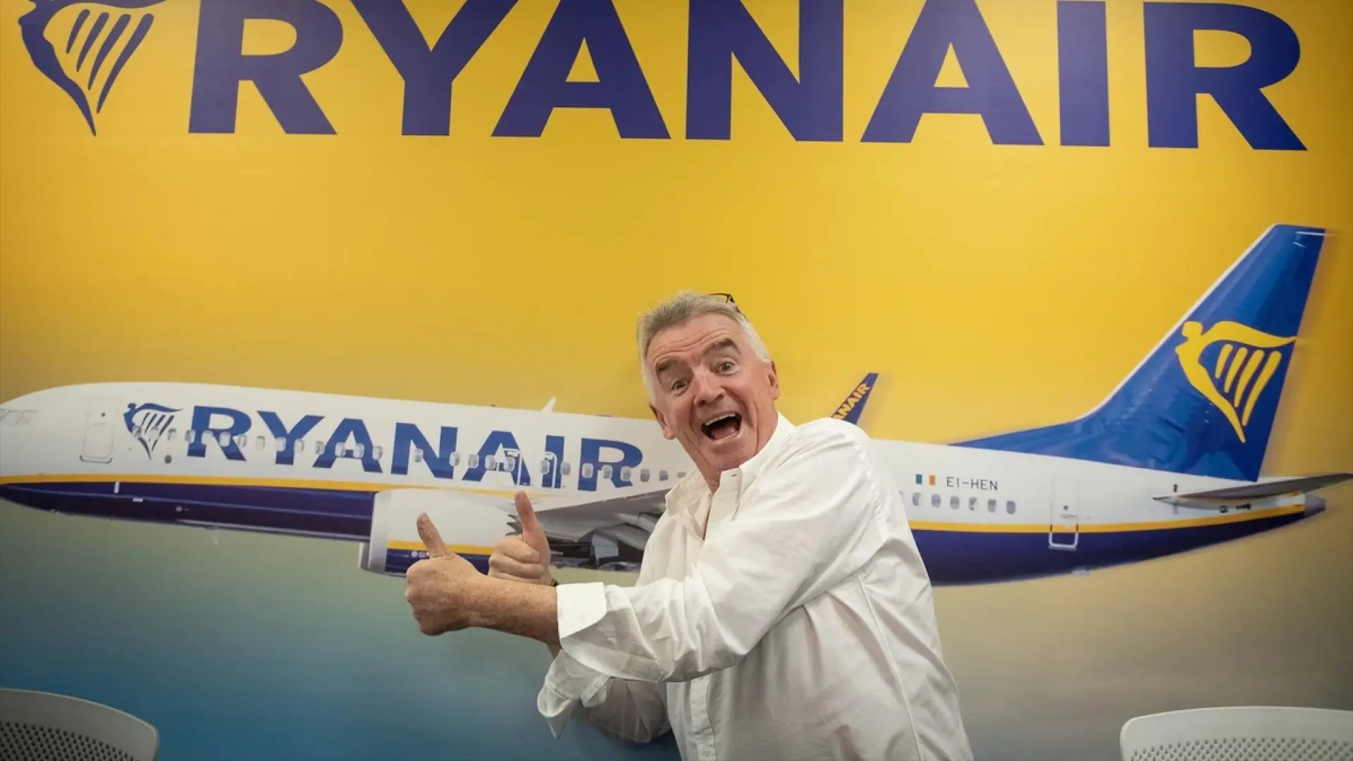 Ryanair gana 2.540 millones de euros en la primera mitad de su año fiscal, un 42% que el año pasado