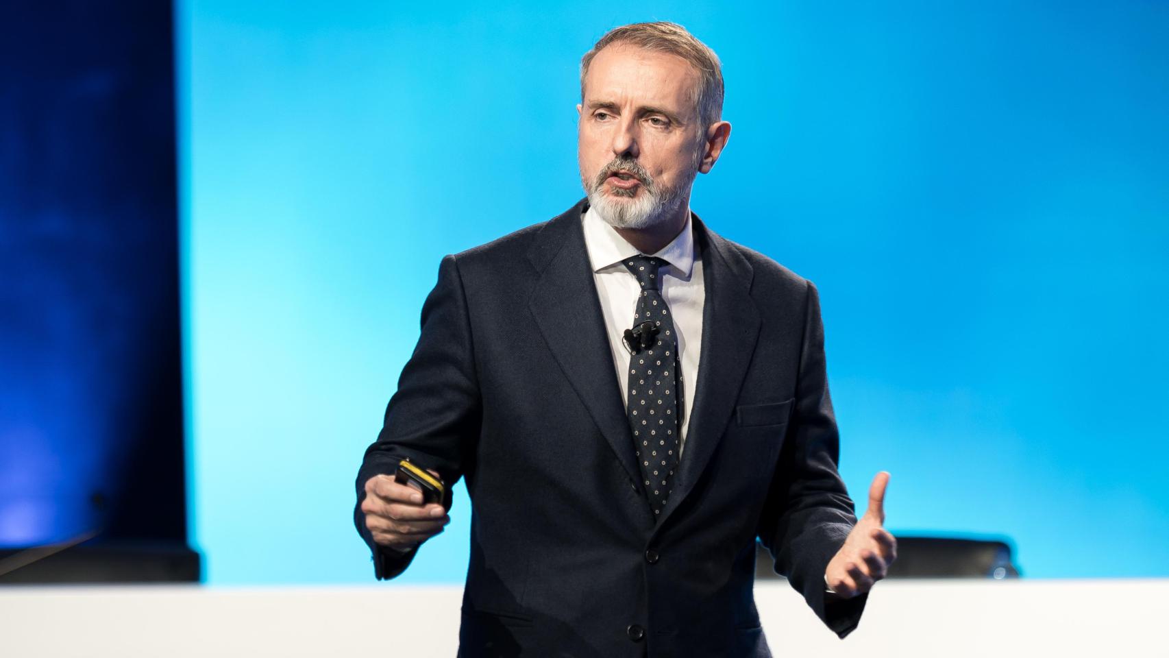 La apuesta de Murtra: sacrificar dividendo para reducir deuda y ganar tamaño en Europa con el respaldo de sus accionistas