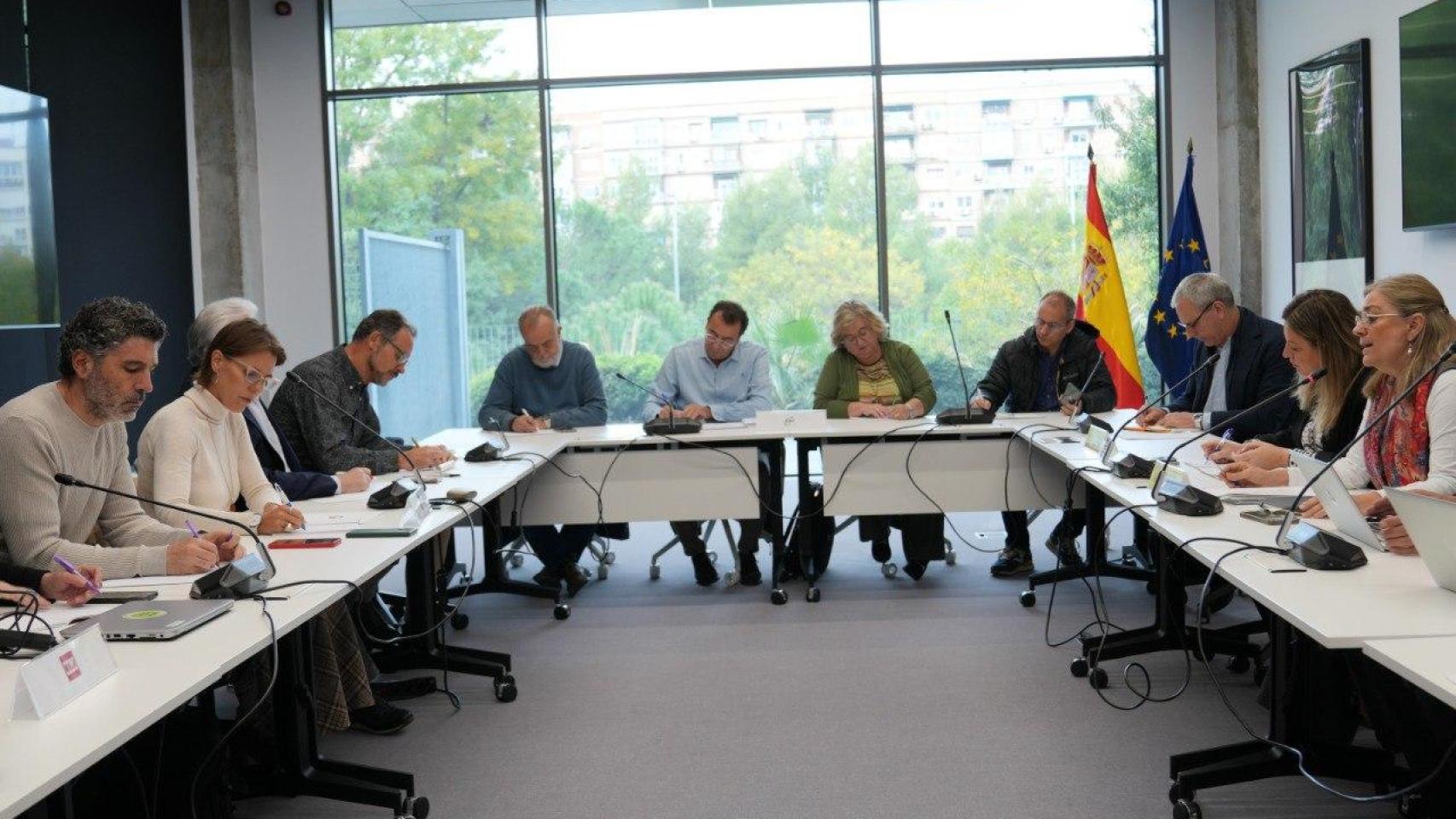 El Gobierno propone a los funcionarios pactar una subida salarial para tres años que incluya variables