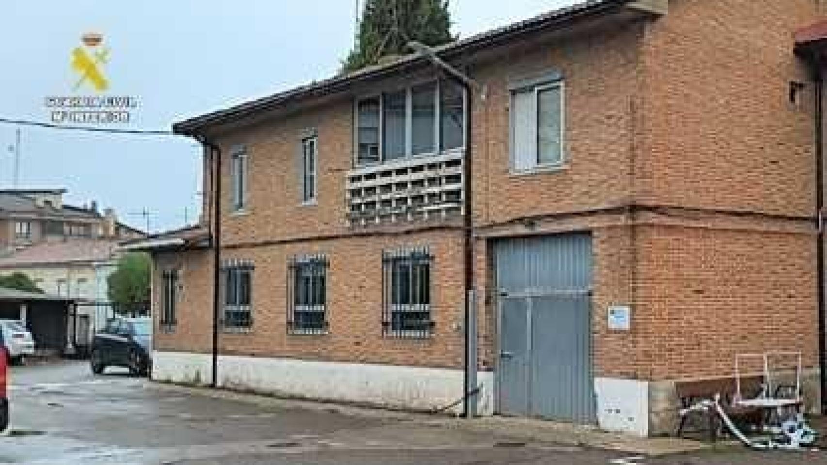 Desalojan el cuartel de la Guardia Civil de Guardo: "Estamos atentos a la evolución del problema"