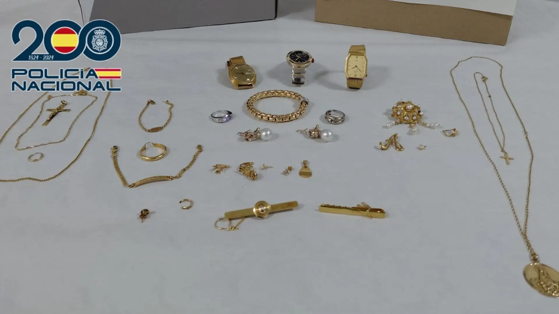 Detenida una empleada de hogar por sustraer joyas del domicilio donde trabajaba en Valencia