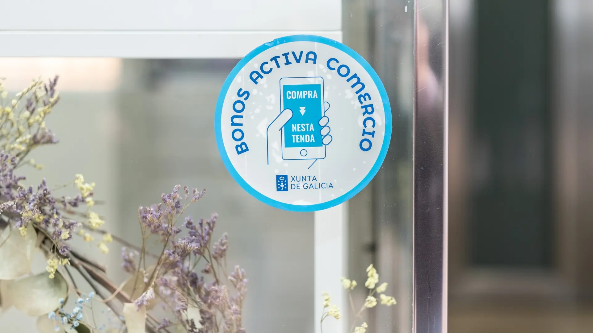 Galicia pone en marcha una nueva edición del 'Bono Activa Comercio': plazos, cuantía, cómo solicitarlo...